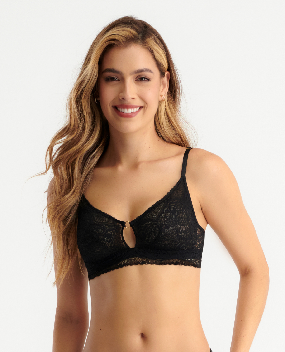 BRALETTE REALCE NATURAL | SILUETA TRIANGULAR | DETALE CON ARGOLLA | ESCOTE EN EL CENTRO_REF: 49346