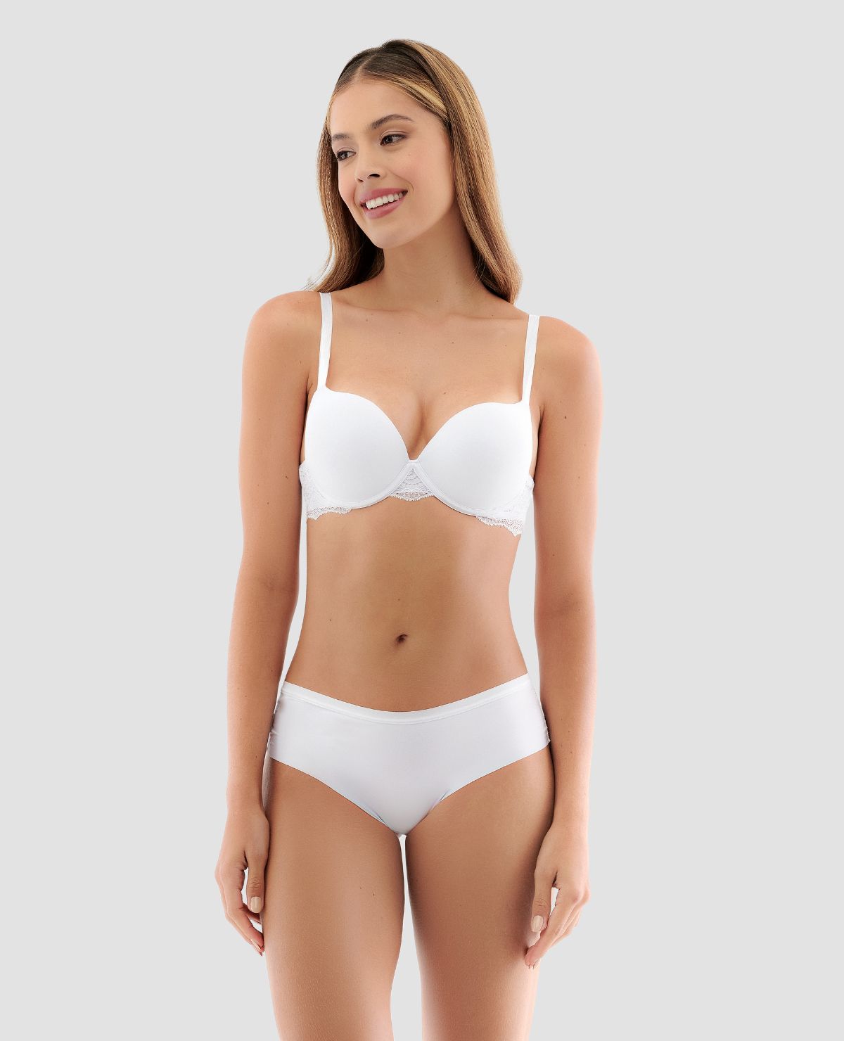 CACHETERO SEMIDESCADERADO | CON ENCAJE | REFUERZO INTERNO EN ALGODÓN