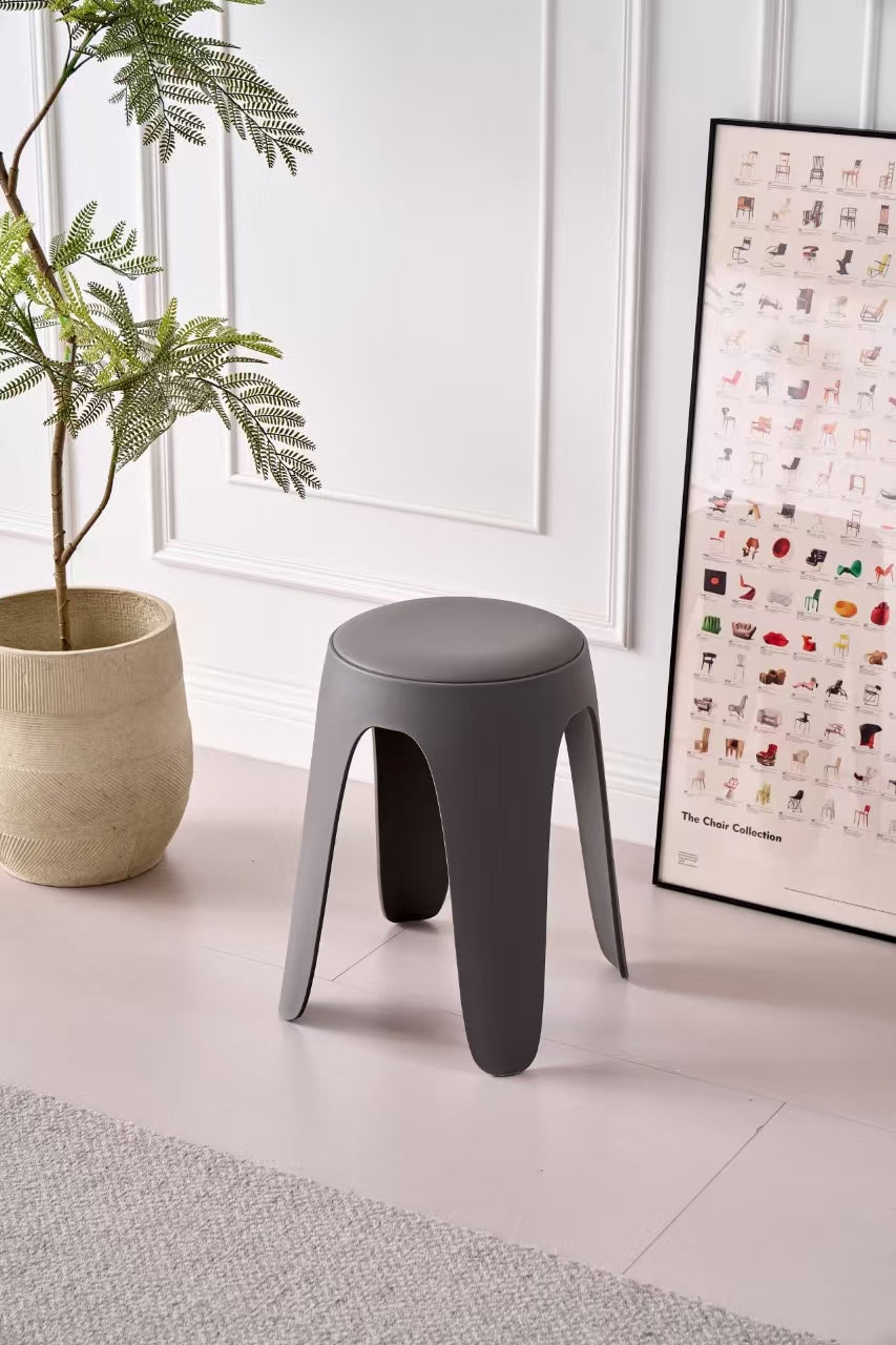 BUTACO CON COJIN ELSE, COLOR GRIS OSCURO, DISEÑO MODERNO INCLUYE COJÍN