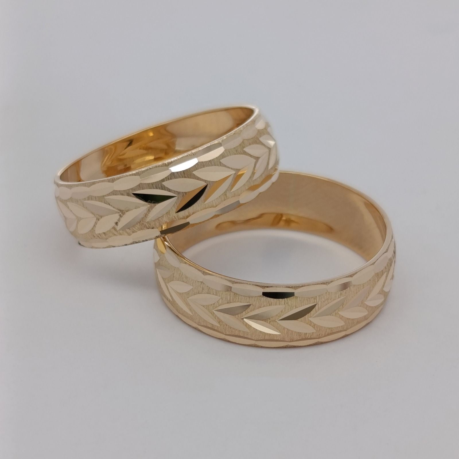 ARGOLLA MATRIMONIO DIAMANTADA HOJAS DOBLE BISEL