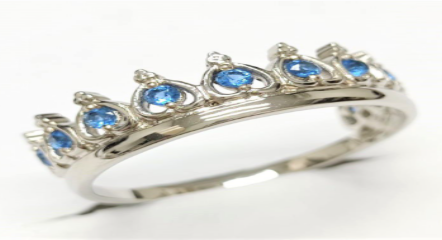 ANILLO DE QUINCE ENGASTADO CORAZON TREBOL