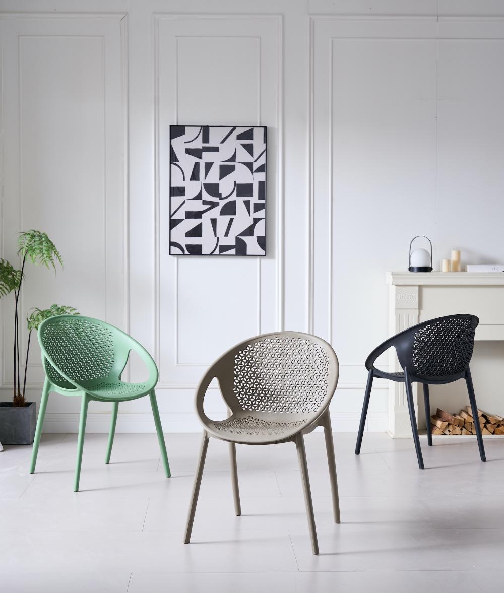 COMBO TRES SILLA SELVA CON BRAZOS, COLOR VERDE OLIVO, GRIS Y NEGRO