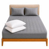 Combo protector colchon + 2 almohadas siliconadas queen